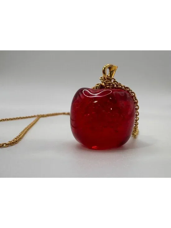 Vintage Avon Red Lucite Apple Pendant Necklace Gold Tone Rhinestone 32” - Picture 5 of 8